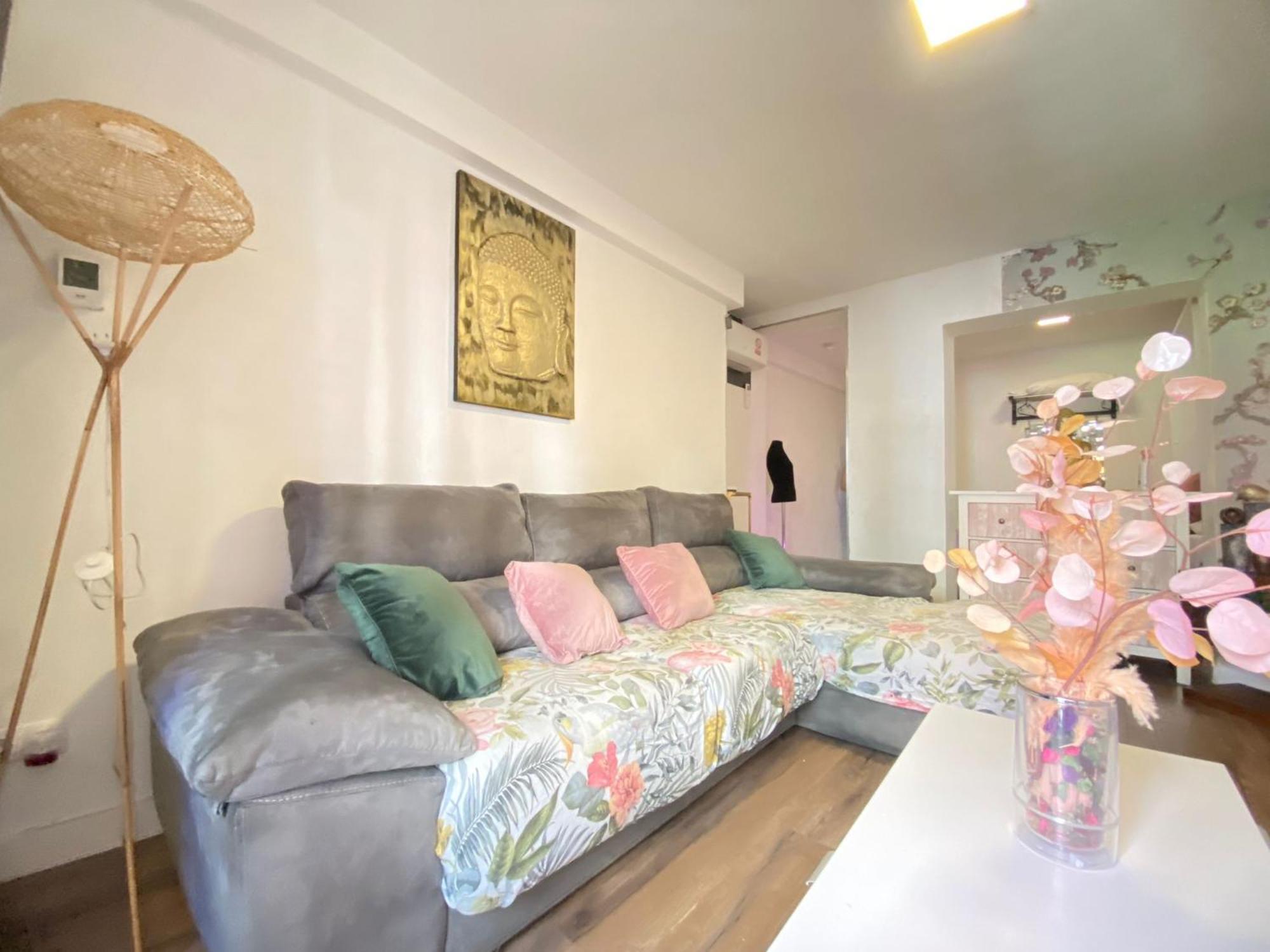 Apartamento Delux Мадрид Экстерьер фото